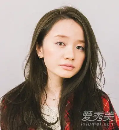 卷发女孩2015年最喜欢的发型