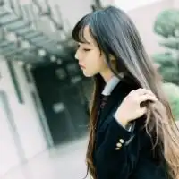 现在的女孩子,20岁左右,学什么技术或者做什么工作比较好呢