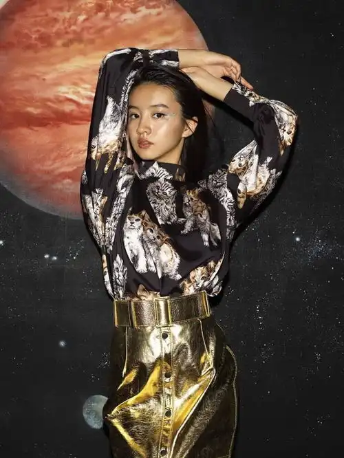 17岁少女模特打造绝美穿搭,让人羡慕的木村光希,实在太好看了
