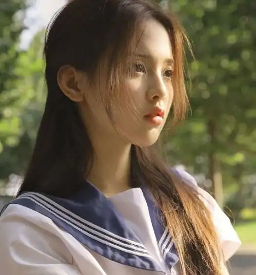 她水得理直气壮