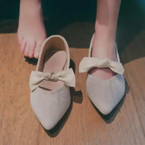 美过恨天高,虐哭小白鞋这双法式仙女鞋绝美又舒适