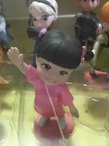 这个小女孩是迪士尼哪部动画里的角色,叫什么