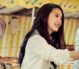 林依晨清纯蜕变上演职场气场女王范
