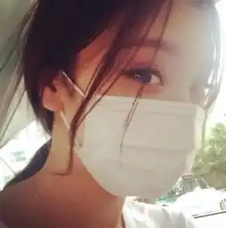 你想打上司你想打前度过来加入今年的枕头大战啦,过千人齐集创产进行大激战,压力全释放