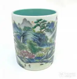 珐琅彩绘瓷瓶