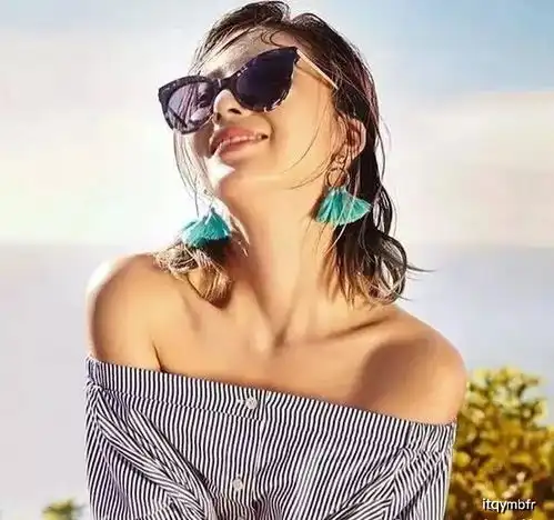 真正见过大场面的女人,很少戴这5种首饰,太掉档次容易被人笑