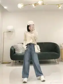 梨形身材的小个子女生,怎么搭配上下装才显瘦