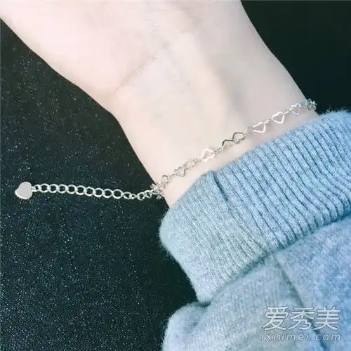 天蝎座牛仔服装不能再少了