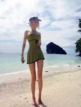 真人芭比自曝素颜照力证原装妆前妆后对比惊人大千世界