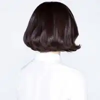 短发齐肩背影女生头像微信头像图片大全