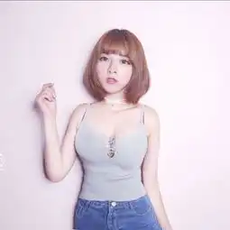 台湾清纯lol女神奎丁曝私照