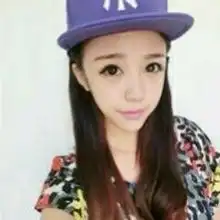 满满都是爱,高街马甲穿出百变风格
