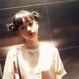有一种成熟叫susan,当看到她的证件照后,瞬间圈粉无数