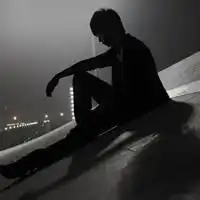 正在吃东西男神头像微信头像图片大全