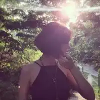 2015本月精选欧美女生头像意境风你别皱眉我会心疼