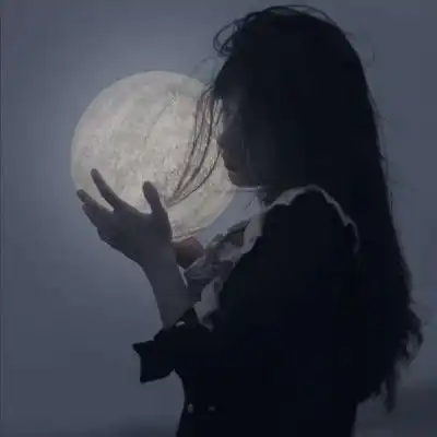 qq空间很火的丧句子,句句戳中内心,总有一句适合你