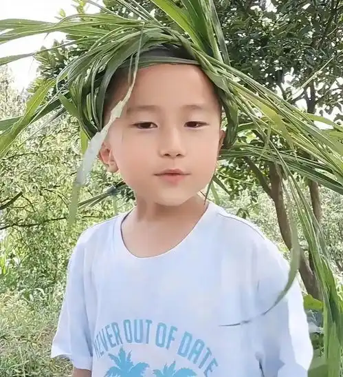 噩耗传来四川11岁走失小男孩确认去世,父亲崩溃,更多细节曝光