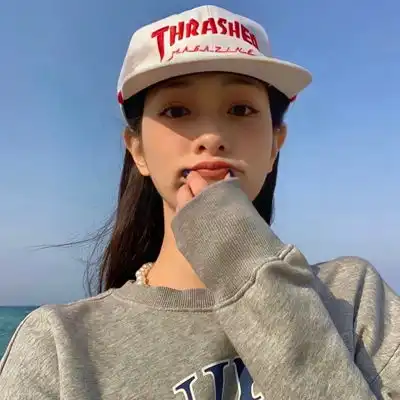 2023最新活泼带帽女生头像