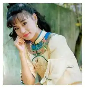 琼女郎刘雪华,因被渣男抛弃失去生育能力,丈夫不幸坠楼守丧至今