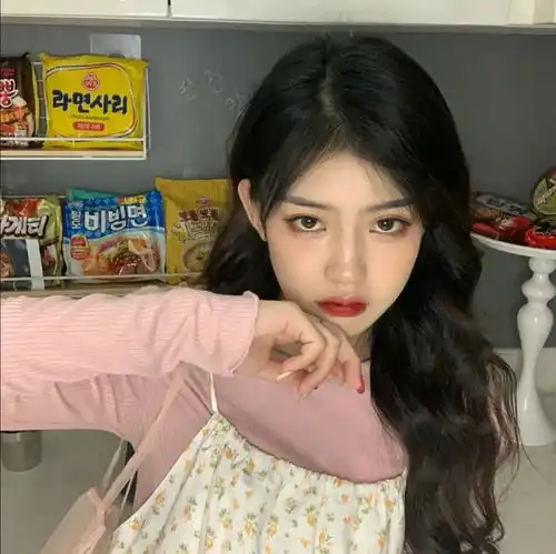 女生头像理智的放弃胜过盲目的执着
