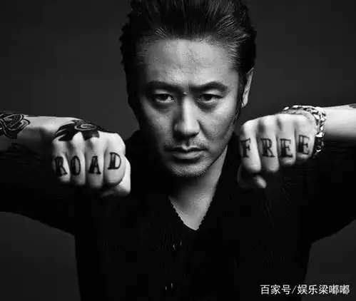 吴秀波被爆包养女大学生,送楼送车送现金,半年花费上亿