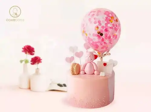 充满少女心的蛋糕,舍不得下口
