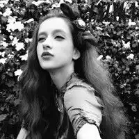 qq头像欧美范女生是爱人就做不了朋友