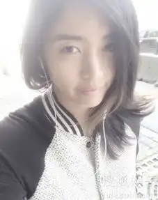 女足门将嘟嘟脸呆萌可爱生活照清纯可人