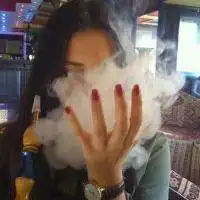 恶魔高冷女生qq头像
