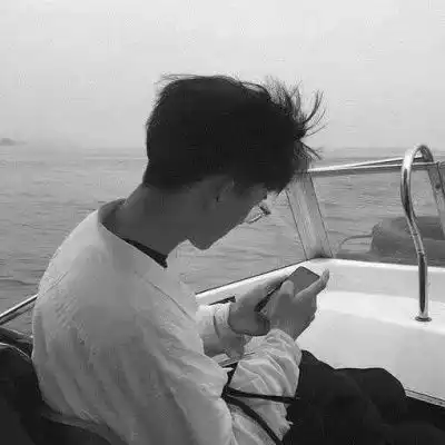 酷酷的个性男生背影头像高大帅气我没骄傲就是不服世道