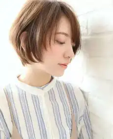 2019女生流行发型短发人气发型师推荐多变短发造型
