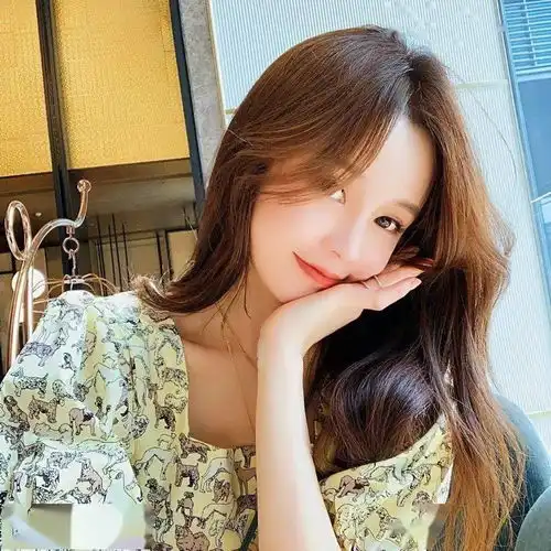 闺蜜头像走进人海,一定要拉紧姐妹的手