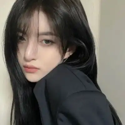 抖音最新版的很火的高颜值女生头像一定记得把生活调成喜欢的频道