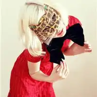 qq头像正文女生欧美风