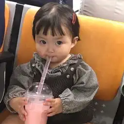 软萌可爱小女孩微信头像高清好看爱到奋不顾身伤到遍体鳞伤