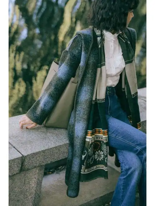 又美又实用的复古穿搭,保暖舒适又有个性,照穿让你美出新高度