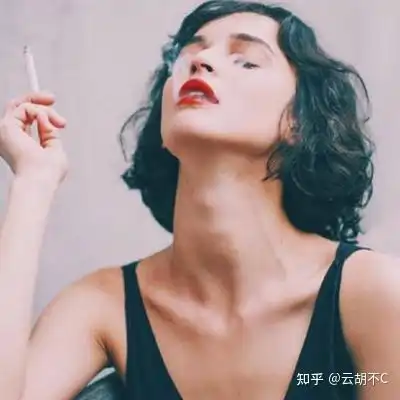 有没有像禁止低头,自信至上之类的文案