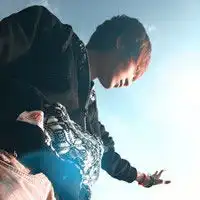 2012男女qq头像我选择离开