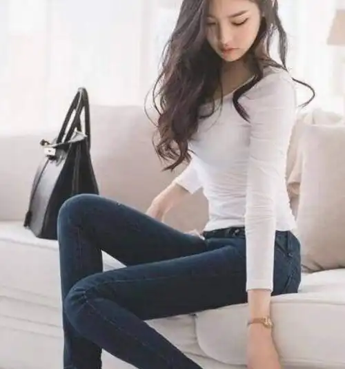 牛仔裤子还能这么穿呀,长见识了