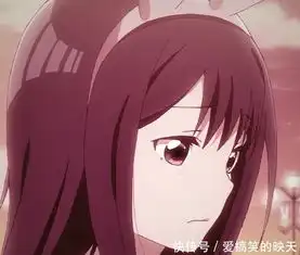 高清无水印女生动漫头像,待人友善是修养,独来独往是性格