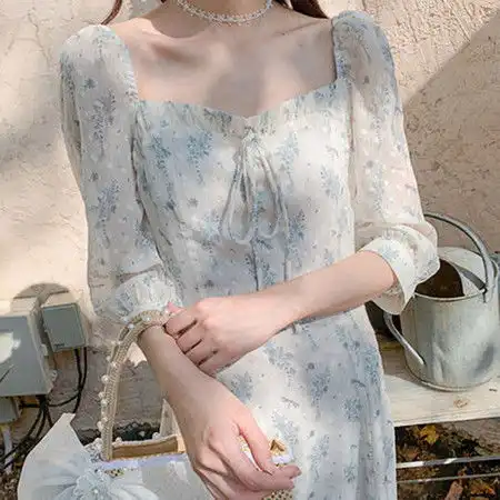 施悦名2020夏季小个子可盐可甜雾霾蓝轻熟风油画碎花连衣裙女装a