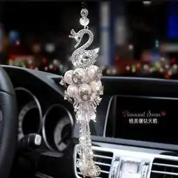 女生开车的误区,汽车上哪些东西不能放