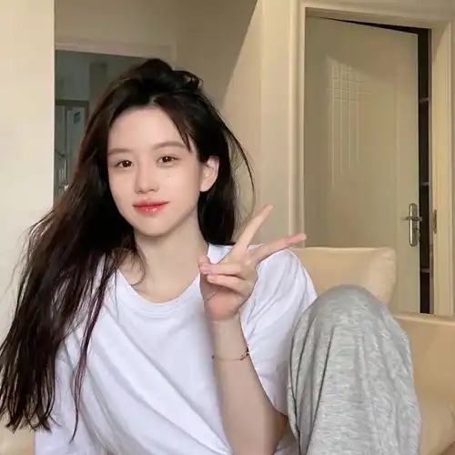 青春美少女壁纸1.12