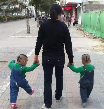 搞笑女神即使尴尬了,依然还是那么漂亮