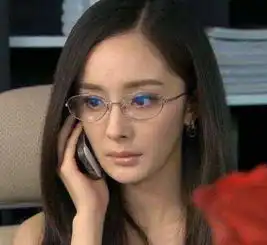 林心如唐嫣赵丽颖杨幂宋茜迪丽热巴女星戴眼镜有人可爱有人囧