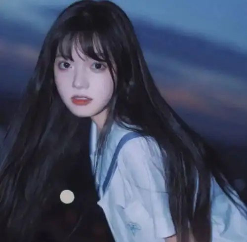 白月光与朱砂痣.女生头像