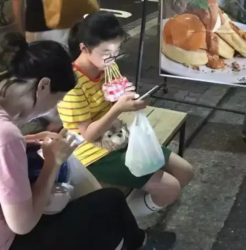 看完这些图片,我能笑一年