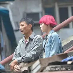 刘德华满脸胡渣现身民工打扮频挠头黑瘦无星味