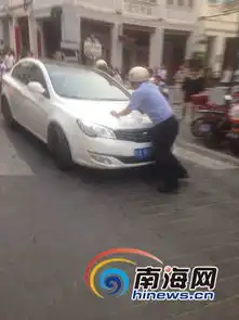 海口女司机违停逃离驾车顶着协警行驶3公里