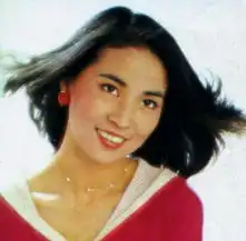 林凤娇昔日珍贵私照曝光温婉美丽令人惊
